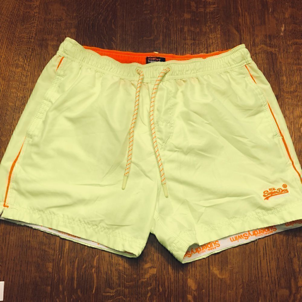 Superdry Beach Volley Swim Shorts XL-Sunblast Yellow